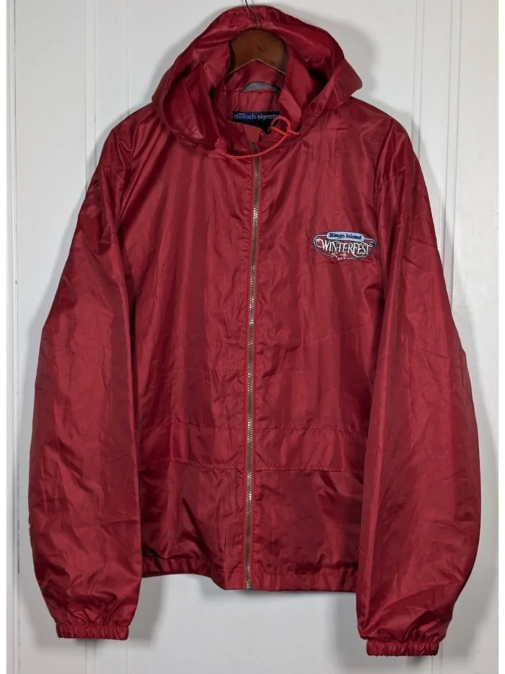 Kings Island Amusement Park Winterfest Red Jacket Windbreaker Full Zip Hooded XL